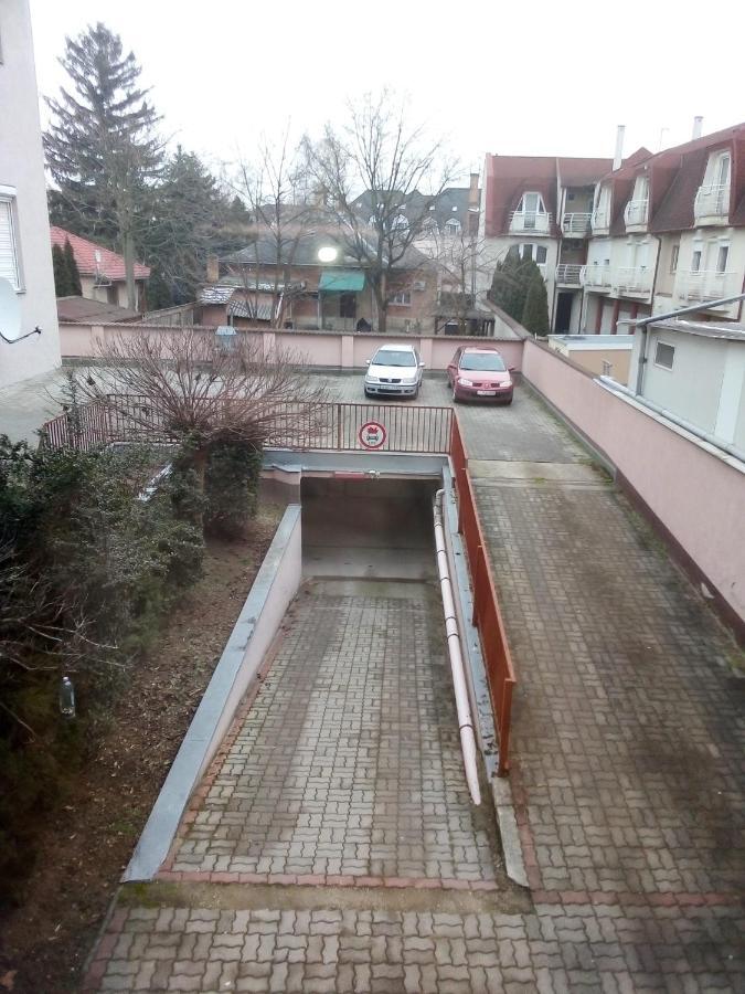 Major Street Apartman Apartment Hajdúszoboszló Екстериор снимка